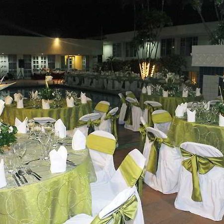 Siesta Hotel And Casino Antiguo Cuscatlán Dış mekan fotoğraf